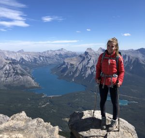 Woman on Cascade Mountain: Banff hike